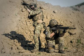 开云官网-国家队增加高强度对抗课提升身体抗压适应能力，提高对抗能力和水平