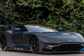 开云平台-伊朗男篮在国际大赛中展现坚强实力，持续奋勇