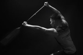 开云·体育官网APP下载-全民健身摄影作品展览走进体育馆大厅，体育运动摄影作品展