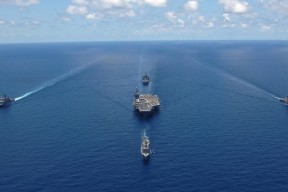 Kaiyun APP-朗斯边翼结合打出犀利反击推动比赛节奏，朗斯啥意思