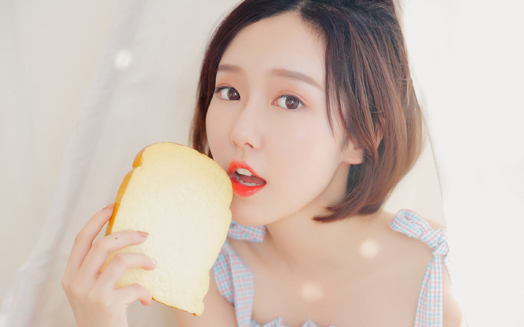 世界杯绝美进球：瞬间点燃全球球迷热情，世界杯场场进球