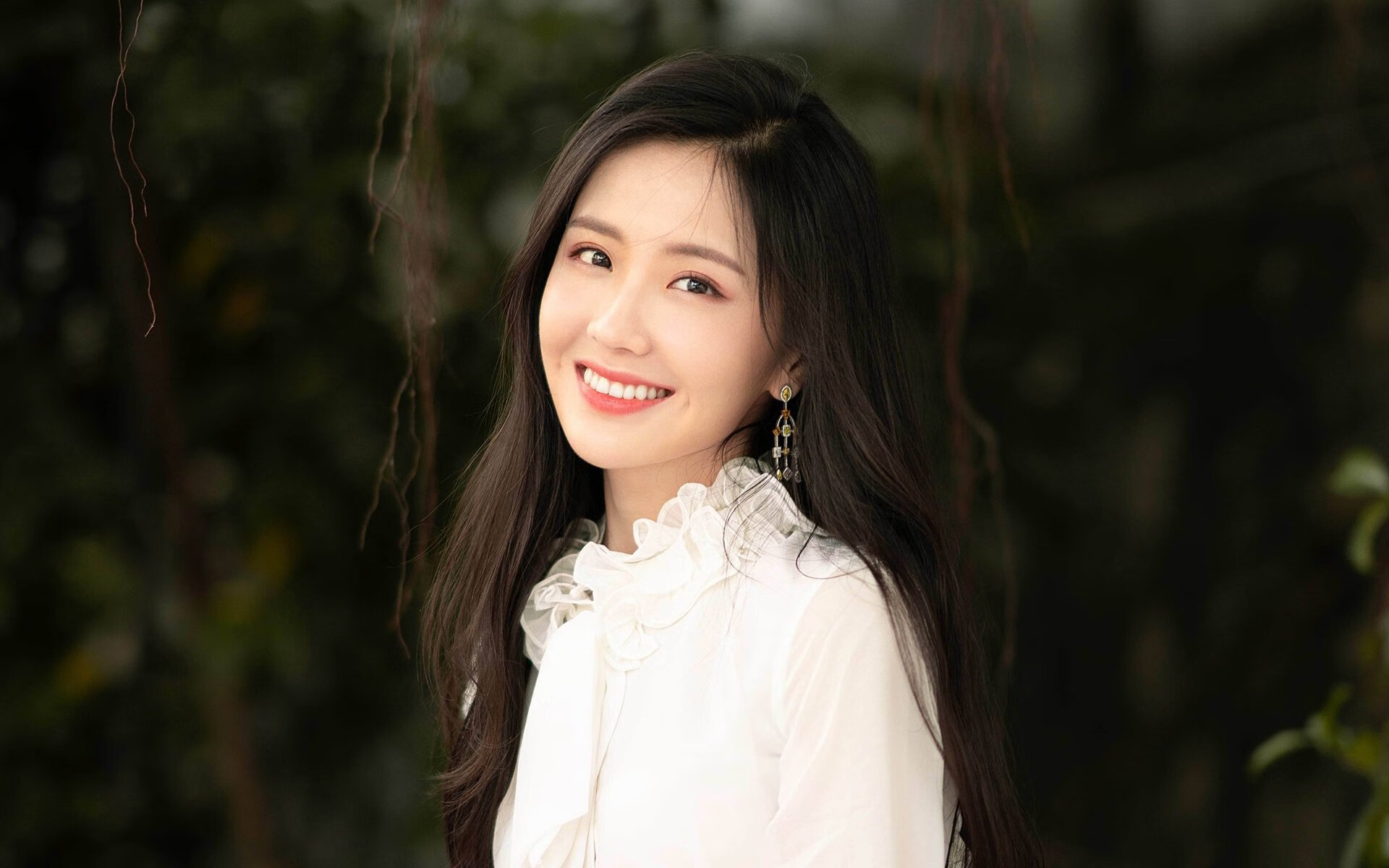 尼克斯防守强度保持高位连续压制对手，尼克斯控卫